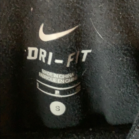 Women’s Nike Dry Fit zip up black jacket sz S - Picture 5 of 7